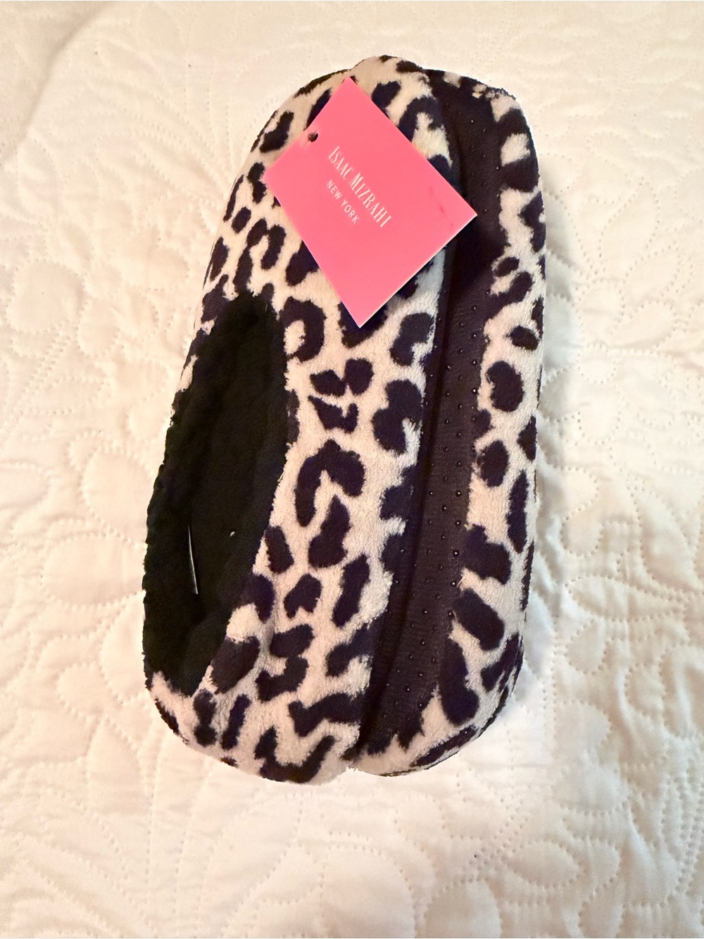 Isaac Mizrahi Black & White Leopard Plush Slipper Socks Medium